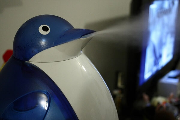 how to clean a humidifier in the shape of a penguin